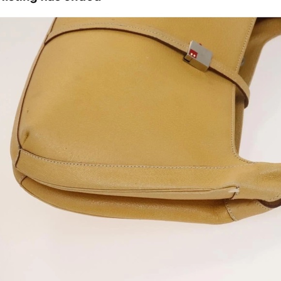 BALLY Elegant Tan Leather Handbag (minor callouts) - Picture 3 of 12